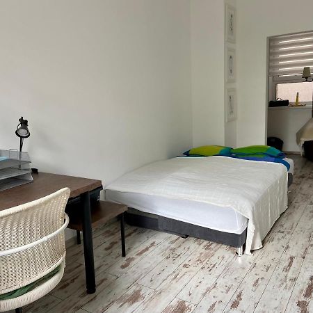 Residence Park Lovely Apartman With Private Parking Kysucke Nove Mesto Exterior photo
