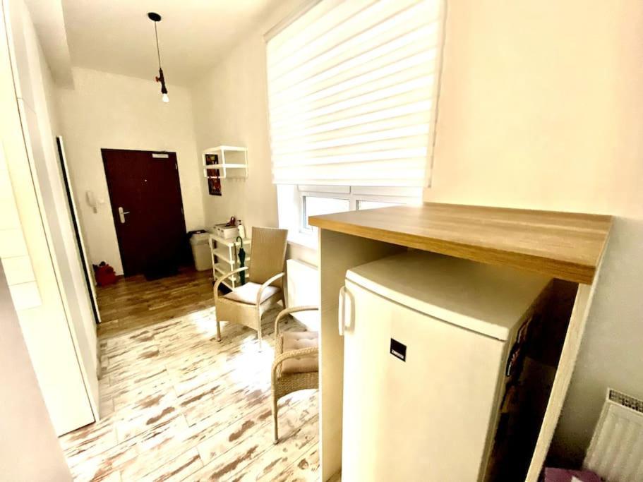 Residence Park Lovely Apartman With Private Parking Kysucke Nove Mesto Exterior photo