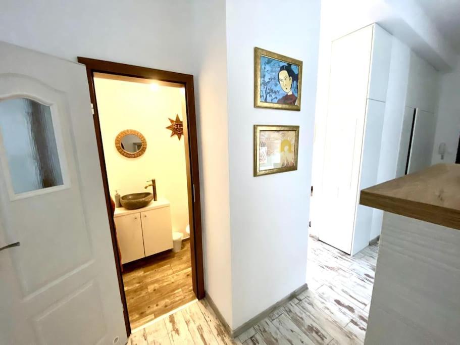 Residence Park Lovely Apartman With Private Parking Kysucke Nove Mesto Exterior photo